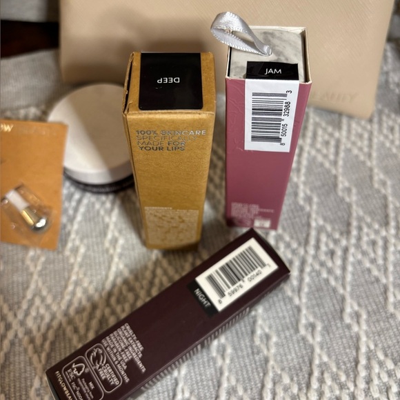 FitGlow Lip Serum Collection. Jam,Deep and Night w/ 3 in 1 Lip Mask and Tool. - Picture 2 of 11